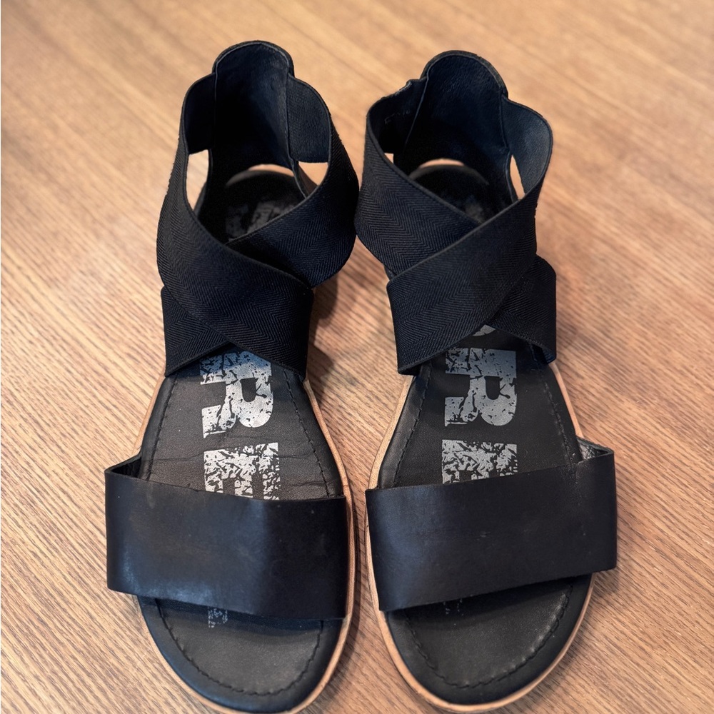 Sorel Black Women's Sandals